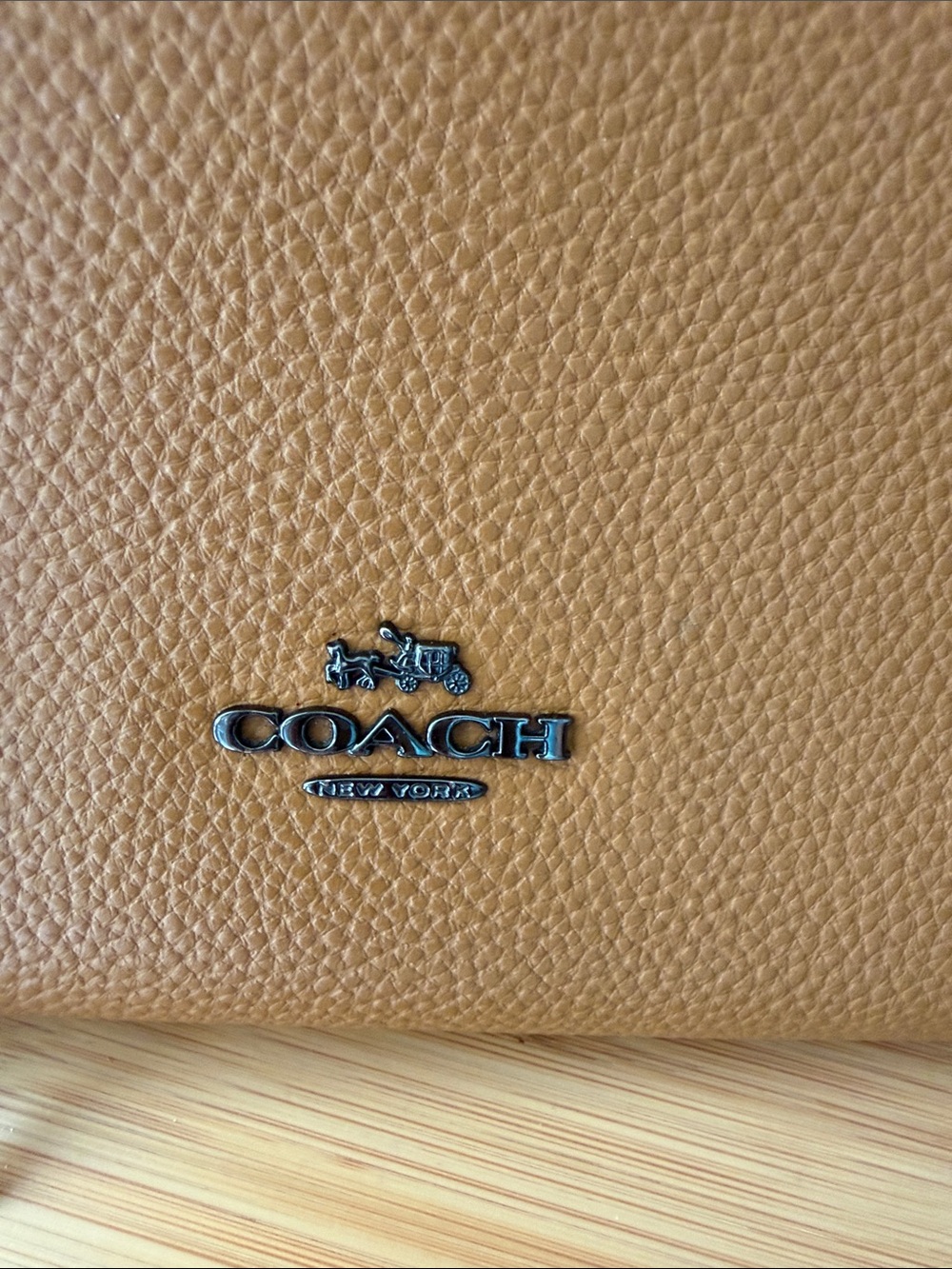 Coach Tan Pebbled Leather Market Tote bag - Picture 3 of 14